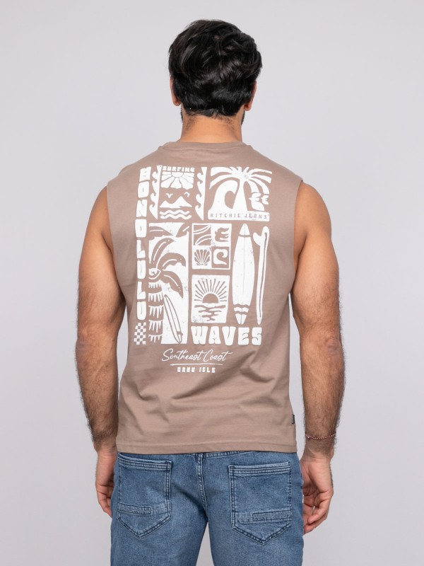 T-shirt sans manches...