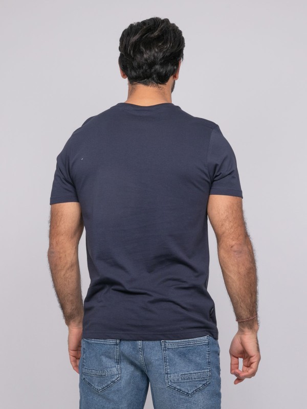 T-shirt manches courtes...