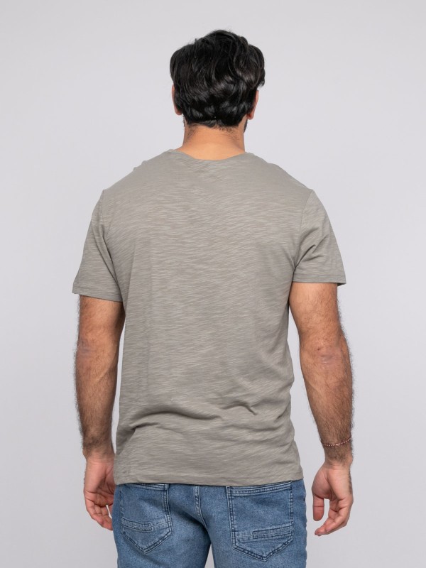 T-shirt manches courtes...