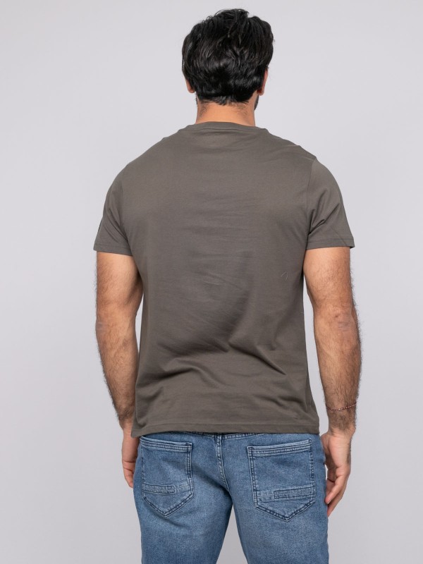 T-shirt manches courtes...