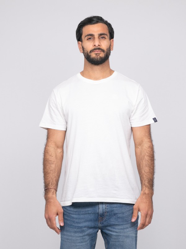 T-shirt manches courtes...