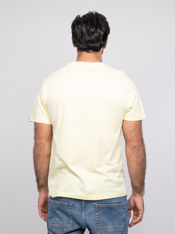 T-shirt manches courtes...