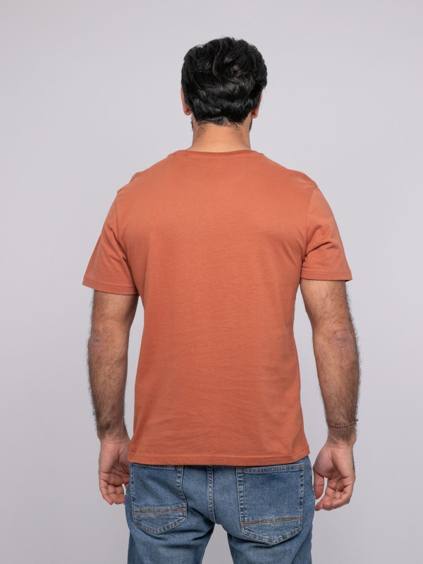 T-shirt manches courtes...