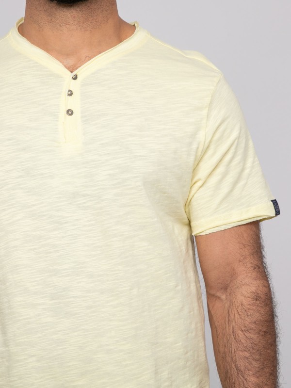 T-shirt manches courtes...