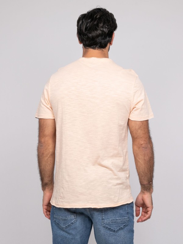 T-shirt manches courtes...