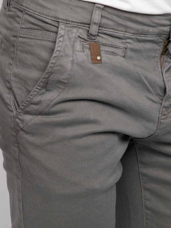 Bermuda chino BODELTA - Gris