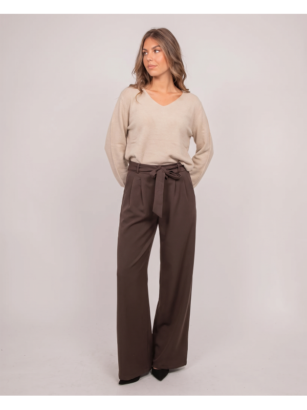 Pull col V maille fil...