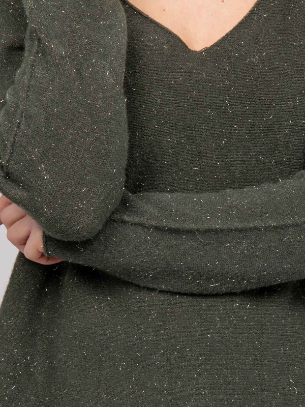 Pull col V maille fil...