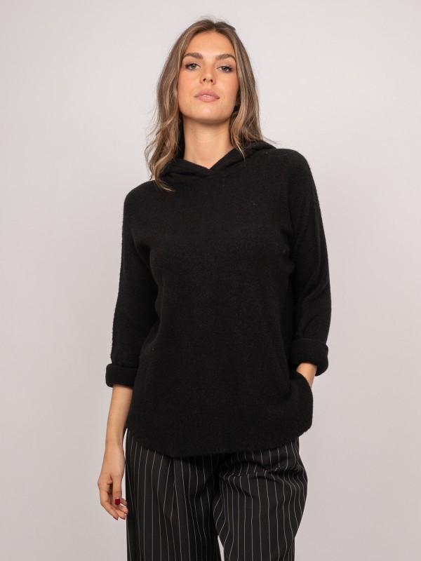 Pull col V maille fil...