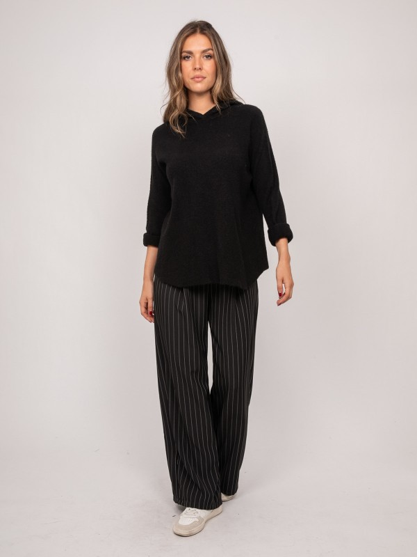 Pull col V maille fil...