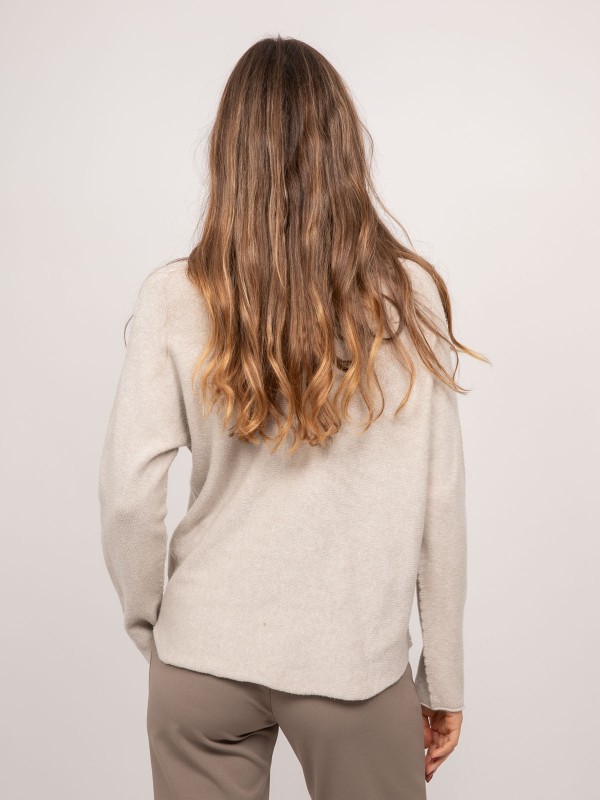 Pull fluide maille douce...