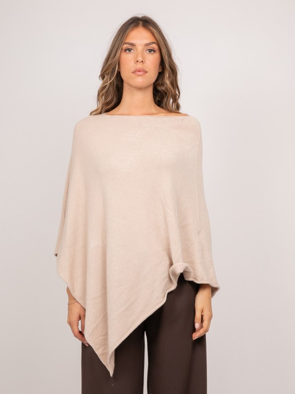 Pull poncho asymétrique...