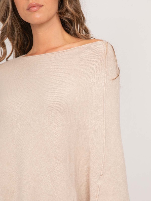 Pull poncho asymétrique...