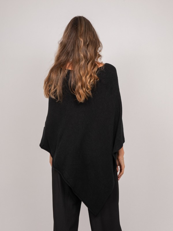 Pull poncho asymétrique...