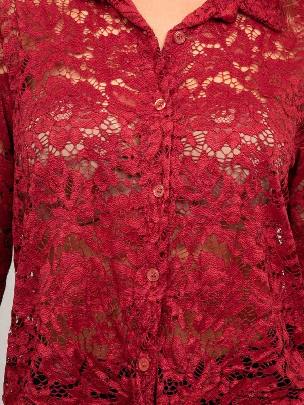 Chemise dentelle florale...