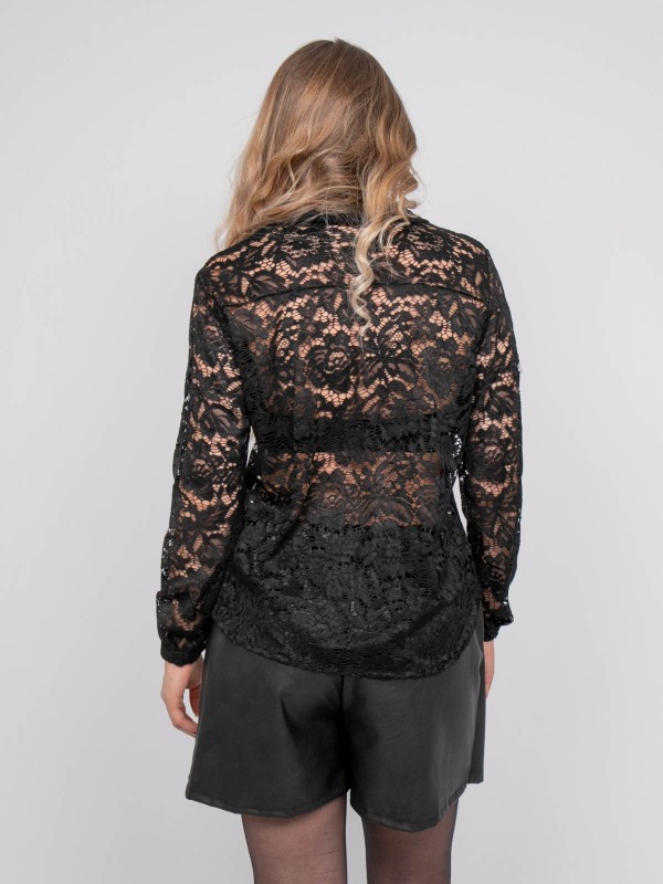 Chemise dentelle florale...