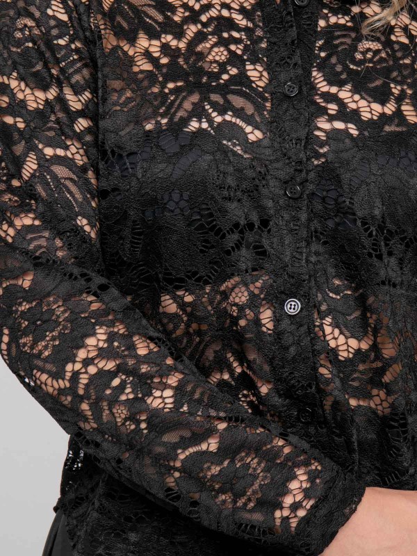 Chemise dentelle florale...