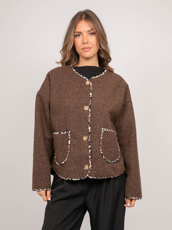 Veste courte en lainage...