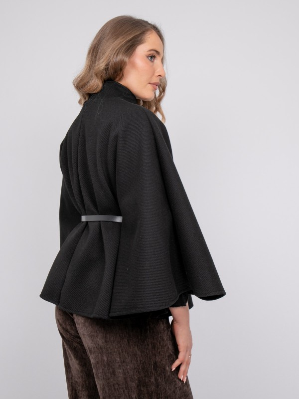 Cape avec ceinture col...