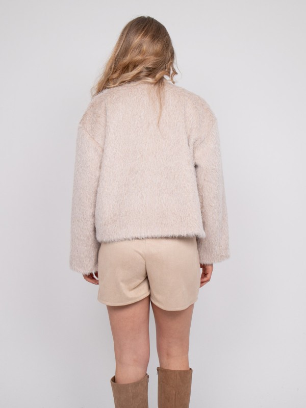 Veste courte maille poil...