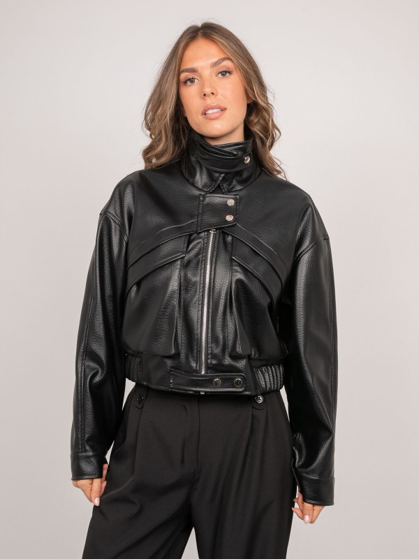 Blouson court simili cuir...