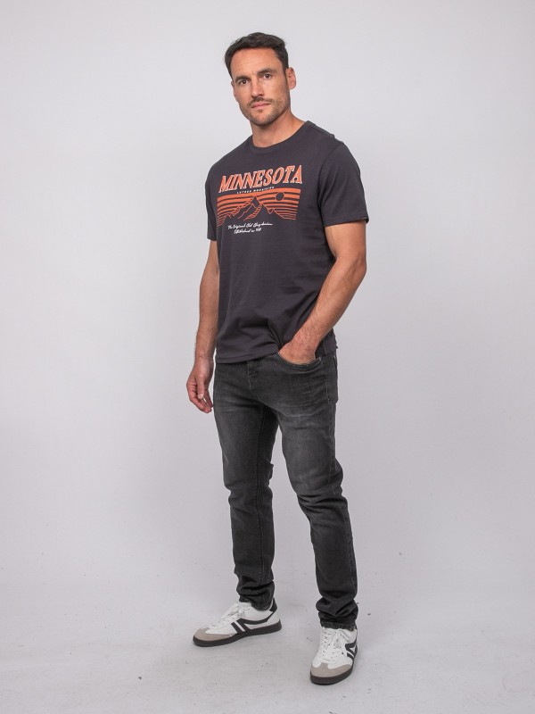 T-shirt manches courtes...