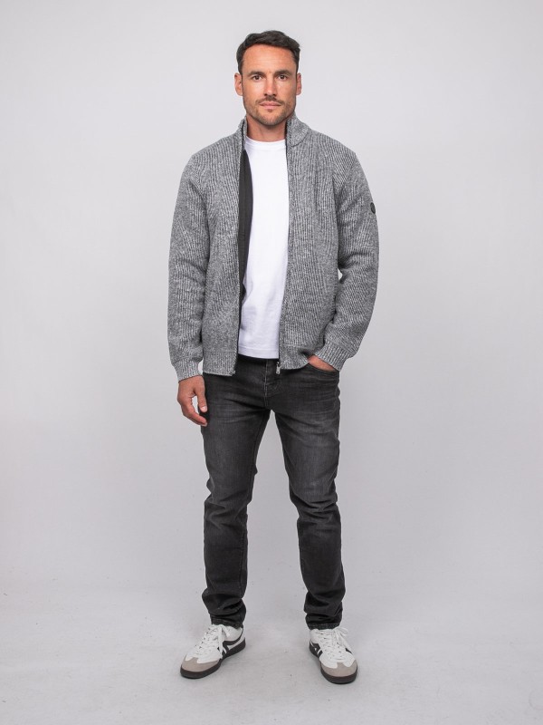Gilet zippé col montant...